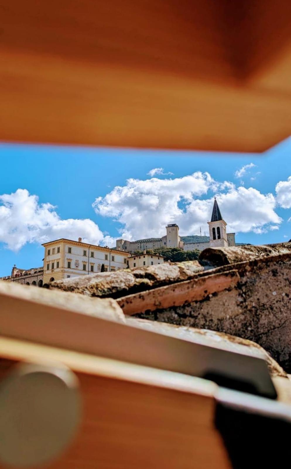 Apartamento Lizium Spoleto Exterior foto